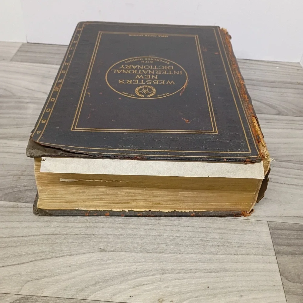 Vtg Webster's New International Dictionary, 1909 India Paper Ed Printed 1927